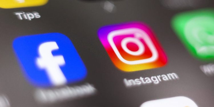 Meta says it's not automatically making users' accounts follow Trump on Instagram and Facebook