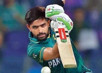 Pakistani Fans Express Heartbreak Over Babar Azam Misses Out on Century