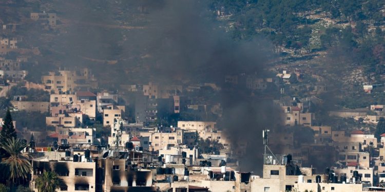 Palestinian killed as Israeli army expands deadly raids in West Bank