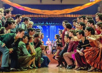 no one in west side story leaves you in any doubt about their heart s desires through song photo file