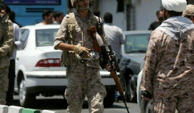 Thousands of armed militia in Iran march against ‘threats’