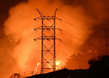 Trump calls California leaders ‘incompetent’ over fire response