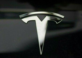 US opens probe into 2.6 million Tesla vehicles over remote driving feature