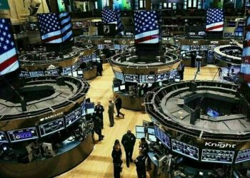 US stocks near flat after mixed retail sales data