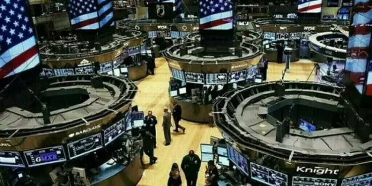 US stocks near flat after mixed retail sales data