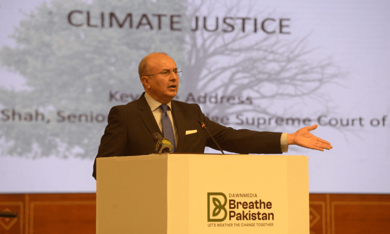  Justice Mansoor Ali Shah addresses the event. — Tanveer Shahzad/Mohammad Asim 