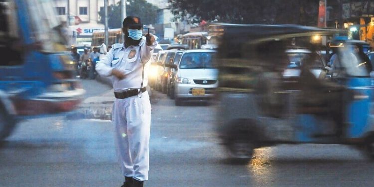 Sindh govt changes Karachi Traffic Police chief