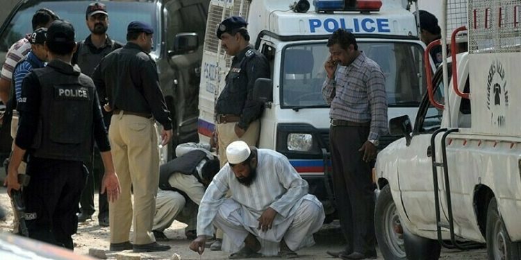 Police constable shot dead in Karachi’s Manghopir