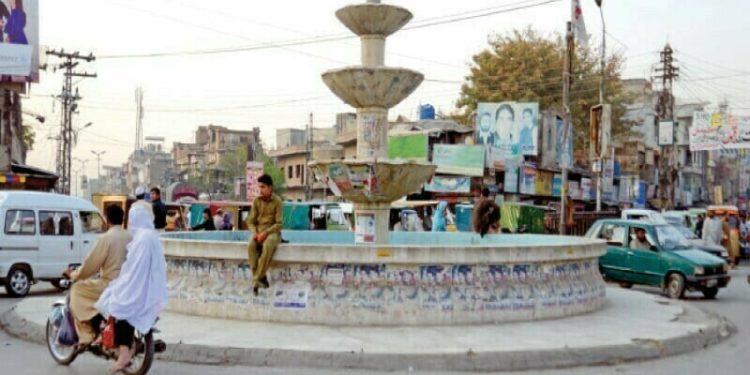 Rawalpindi’s Raja Bazaar traders demand reopening of road