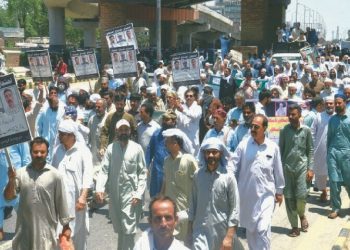 Govt employees call off Islamabad sit-in