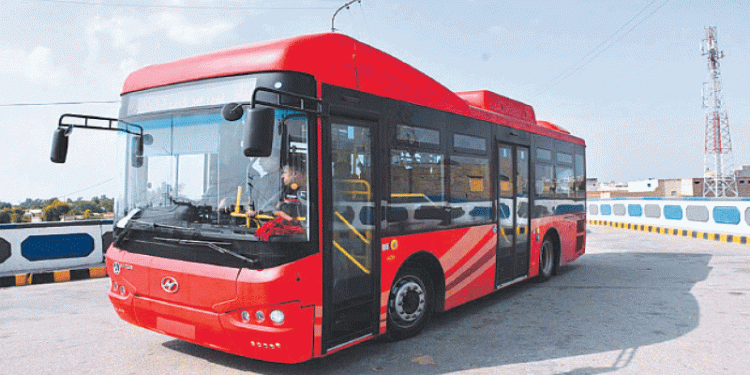 Peoples Bus Service vehicle kills man in Karachi’s Khokhrapar