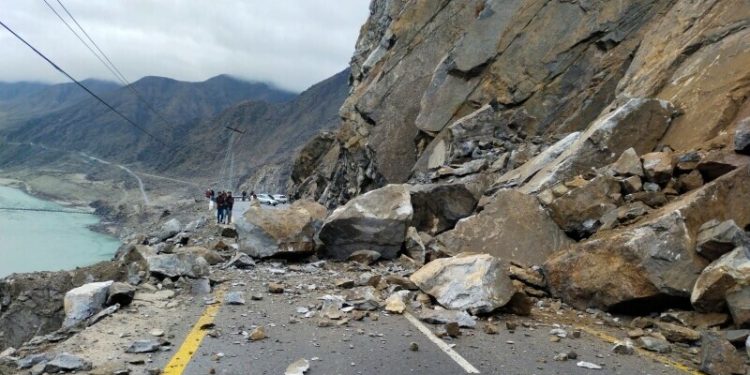 Karakoram Highway blocked at several points due to landsliding from heavy rains