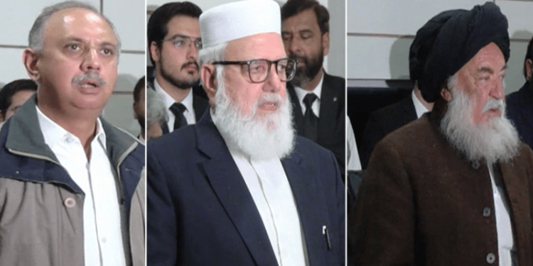 Opposition goes ahead with 2nd day of Islamabad grand moot despite hurdles