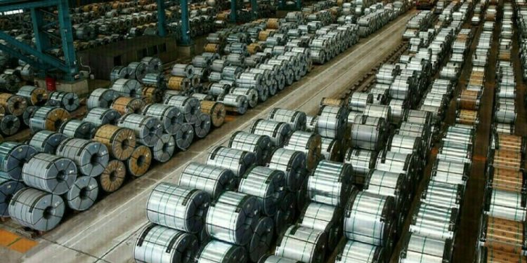 Aluminium and copper prices fall on potential Trump tariffs
