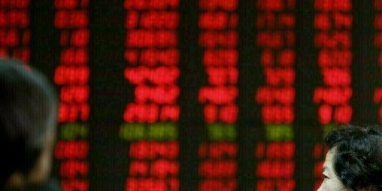 Asia shares get China boost, gold heads for eighth straight weekly gain