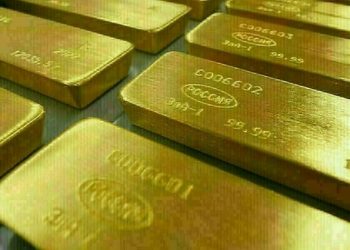 Gold price per tola falls Rs2,500 in Pakistan