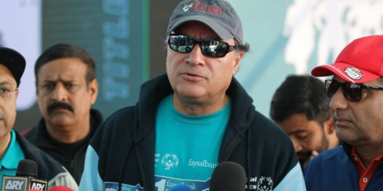 Govt plans to reduce financial burden on salaried class in upcoming budget: FM Aurangzeb - Pakistan