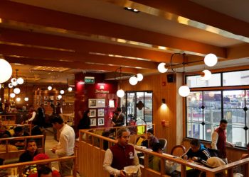 Growth in India services sector slows to more than 2-year low in Jan, PMI shows