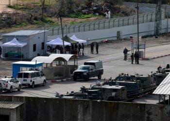 Hamas says Israel withdraws from key Gaza road