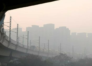 India insurers look to hike health premiums as pollution stings