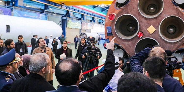 Iran unveils new ballistic missile in show of force