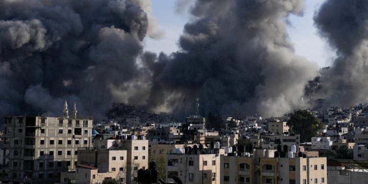 Israeli army’s Jenin raid enters 2nd month; mass displacement in West Bank