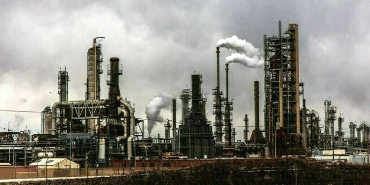 Pakistan Refinery says will shut down plant for ‘approximately 6 days’ - Business & Finance