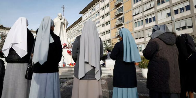 Pope Francis, in critical condition, had a ‘good’ night in hospital, Vatican says