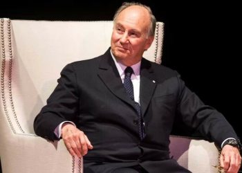 Prince Karim Aga Khan, Leader of Ismaili Muslims, dies at 88