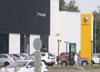 Russia is using the French carmaker Renault to teach Western companies a lesson about leaving its market