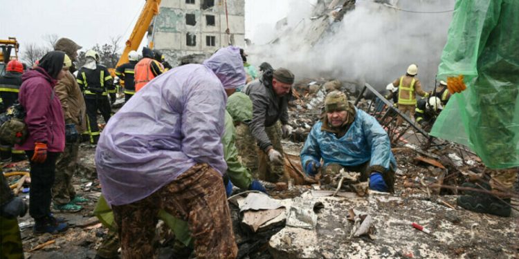 Russian missile strike kills at least one in Ukraine capital: Kyiv mayor