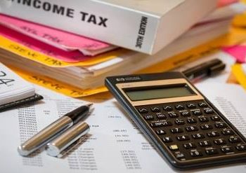 Salaried Class Pays Extra Rs. 100 Billion in Income Tax in 7 Months