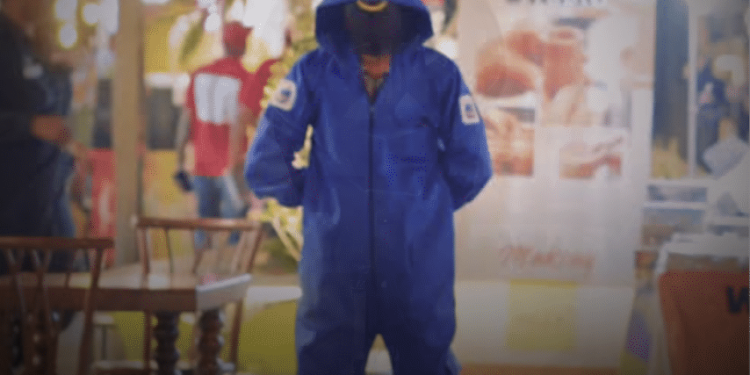 Squid game soldiers in Karachi?