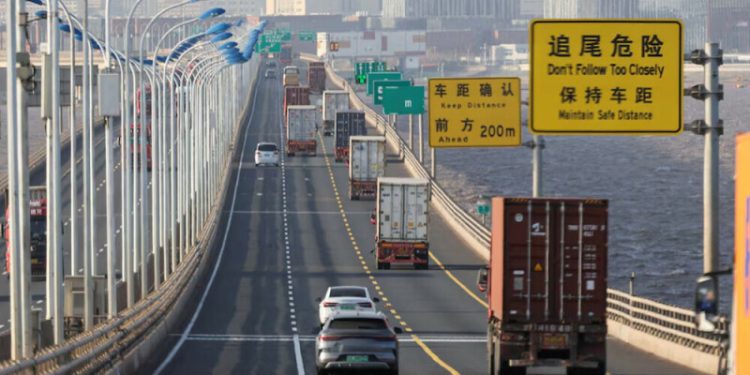 Trump vows March 4 tariffs for Mexico, Canada, extra 10% for China over fentanyl - World