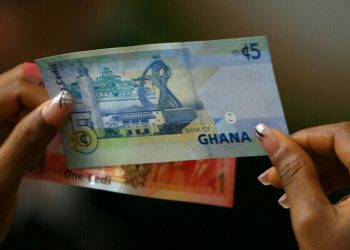 Ugandan shilling little-changed, to weaken due to importer FX demand