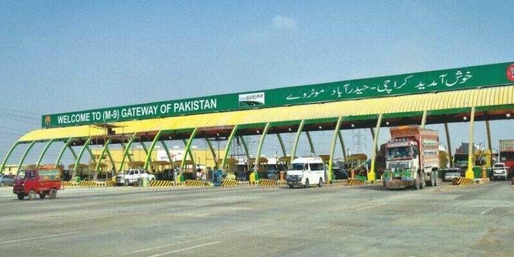 Vehicles without M-Tag to pay extra 25pc toll tax