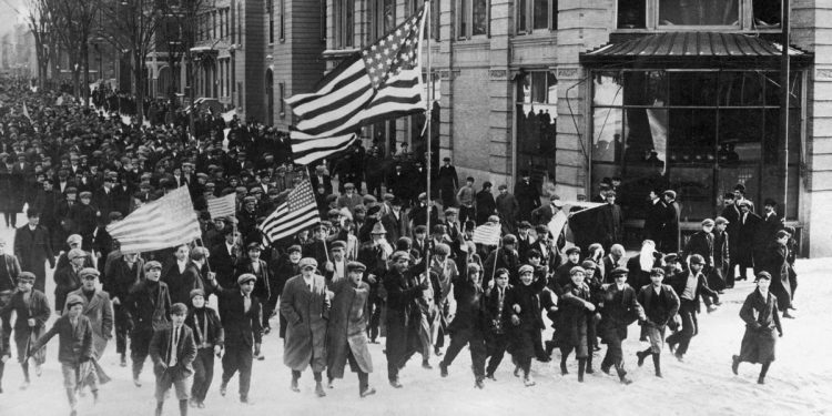 Vintage photos show what life was like under Trump's tariff hero, William McKinley