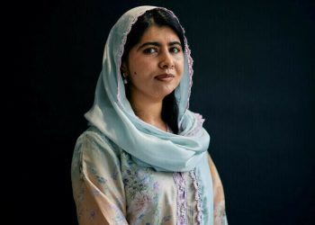 Malala makes first visit to hometown Barkana since being attacked