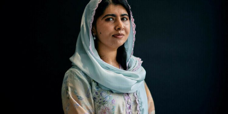 Malala makes first visit to hometown Barkana since being attacked