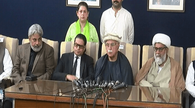 Opposition alliance not attending today’s key meeting on security ‘without Imran’