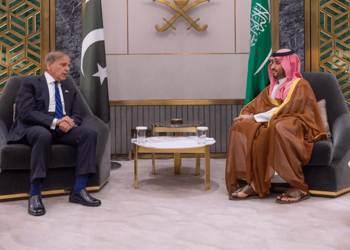 Pakistan, Saudi Arabia pledge to strengthen defence ties amid regional challenges