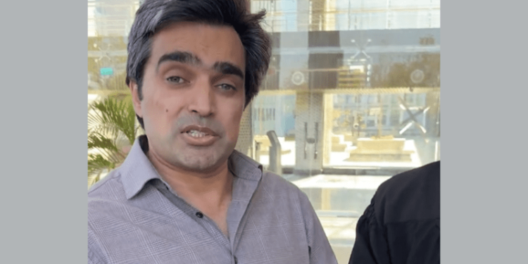 Journalist Waheed Murad granted bail by Islamabad court