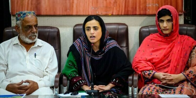 Civil society pens open letter to PM Shehbaz seeking release of Mahrang, Sammi, other BYC leaders