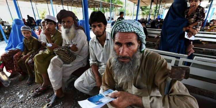 Decision to expel refugees has ‘shaken’ Afghan community in Pakistan: UNHCR