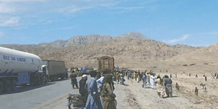 Suicide bomber targets BNP-M sit-in near Mastung