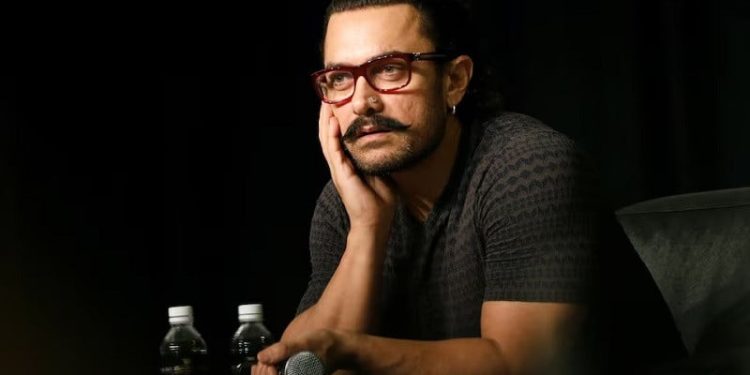actor aamir khan speaks during a news conference to promote his film secret superstar in singapore october 2 2017 photo reuters