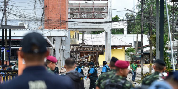 Attacks in Thailand’s south kill five, wound 13, police say