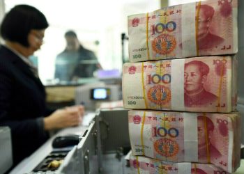 China’s yuan eases from 4-month high as tariff relief fades