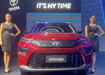 Dude, where’s my car? Toyota buyers face long waits amid hybrid boom