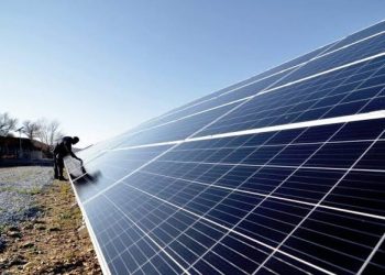Govt Reduces Solar Net Metering Rates to Rs. 10 Per Unit